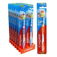 COLGATE TOOTHBRUSH EXTRA CLEAN MEDIUM DISPLAY CT 12  /  UOM DSP